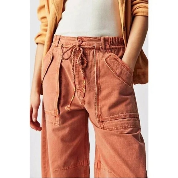 NEW Free People to the extreme barrel pants small - Picture 2 of 11